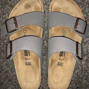Birkenstock Arizona size 39 regular width STONE